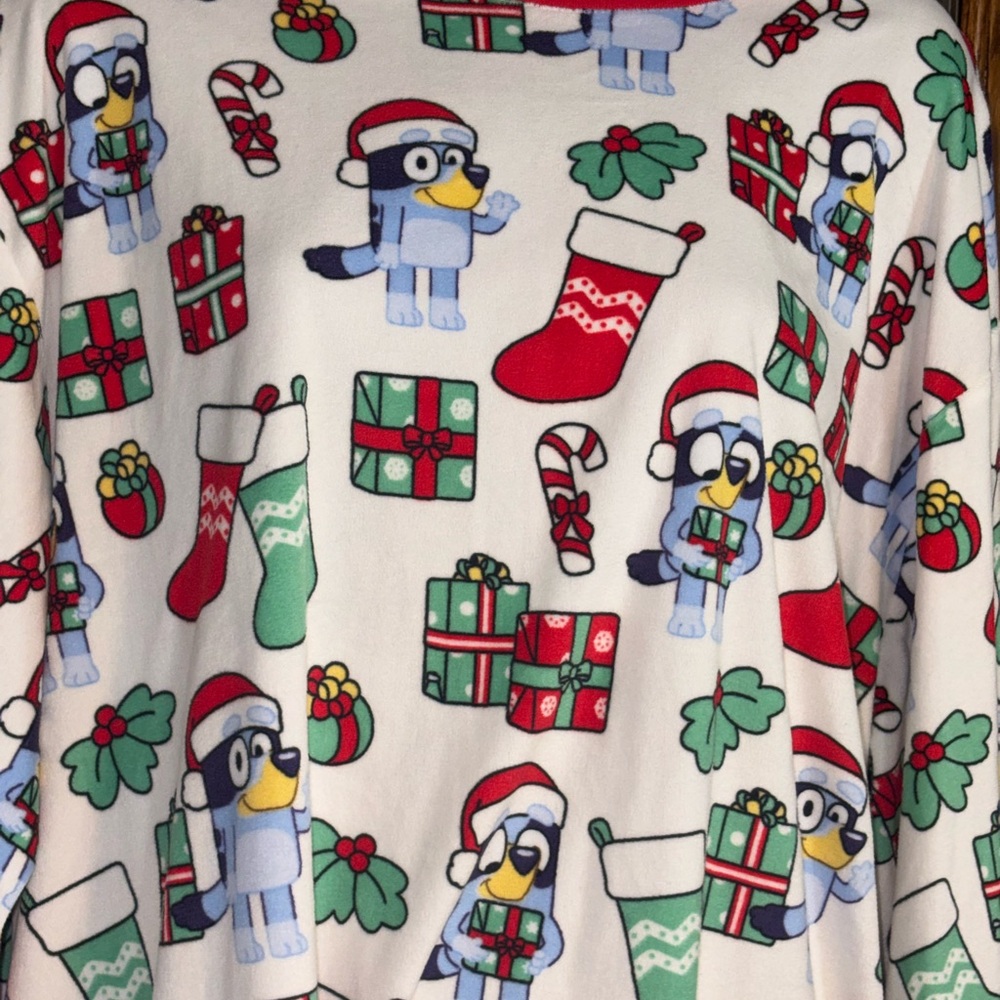 Bluey licensed 2-piece Christmas pajama set xl men women top bottoms xl - Picture 8 of 9